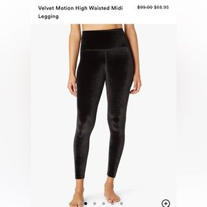Black velvet Beyond Yoga leggings
